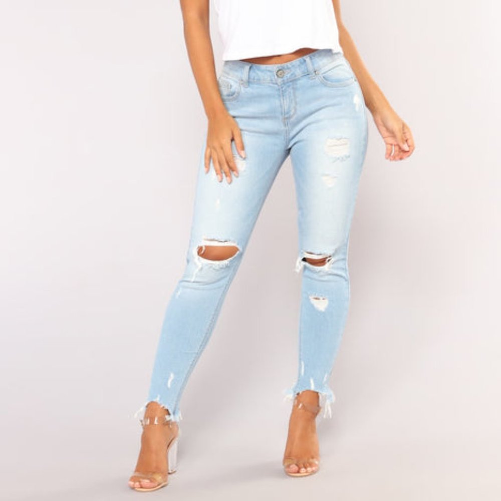 Fashion Nova Something About You Ankle Jeans - Light Blue Wash